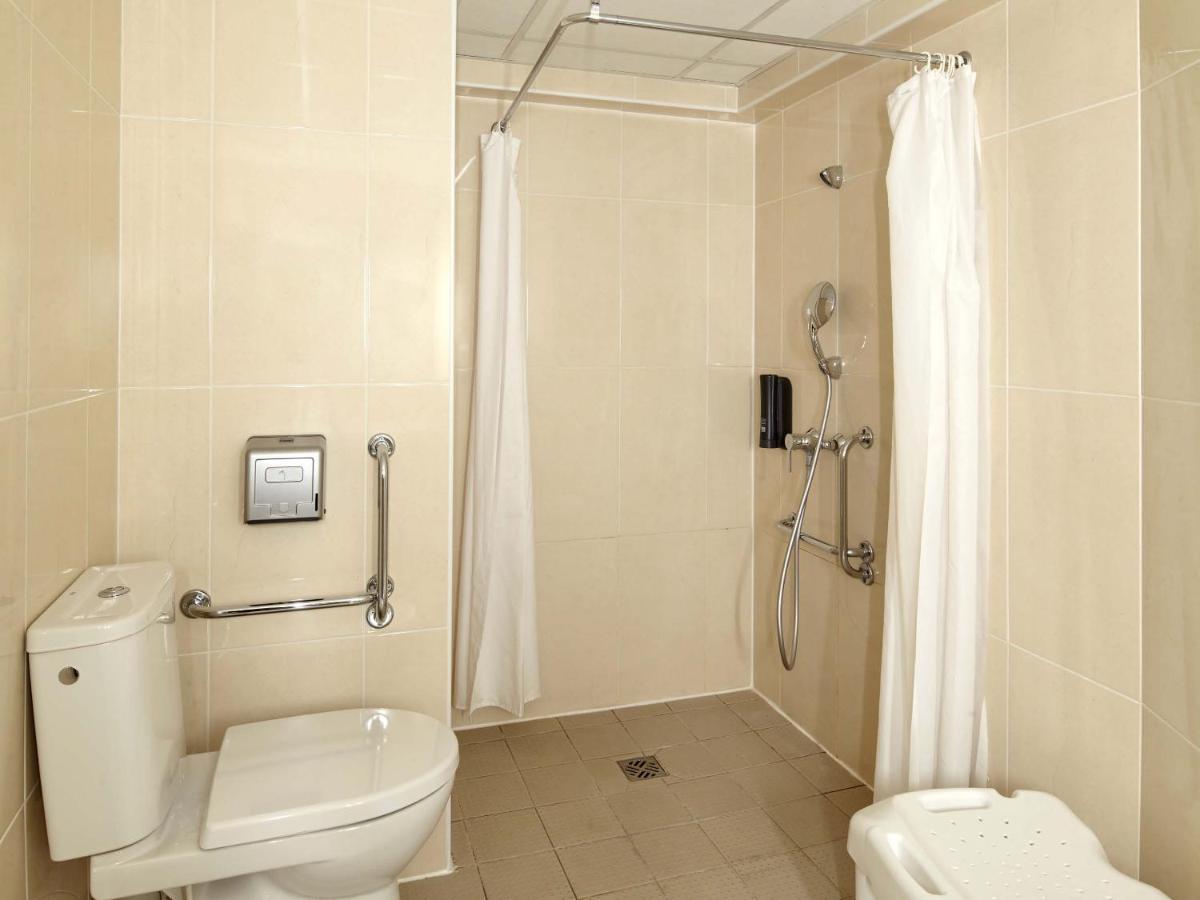 B&B Hôtel Paris Roissy CDG Aéroport Exterior foto