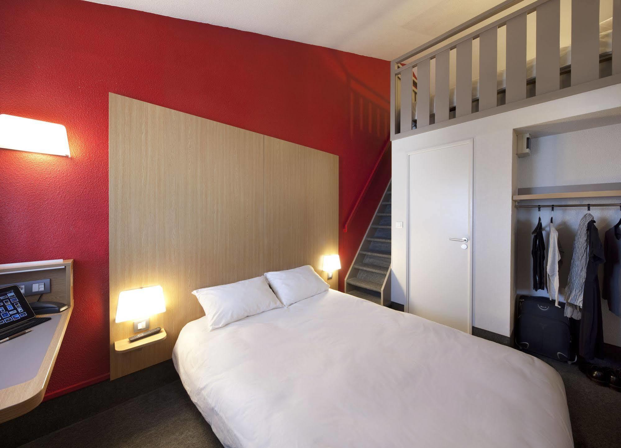 B&B Hôtel Paris Roissy CDG Aéroport Exterior foto